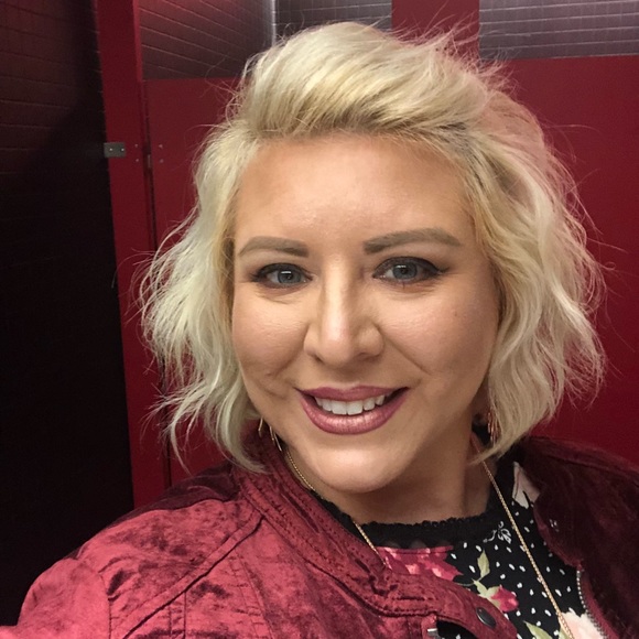 Meet your Posher, Paula - Picture 4 of 6